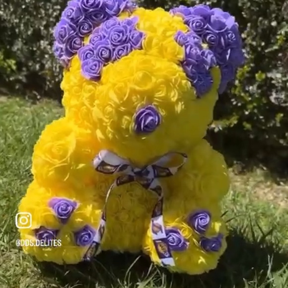 Lakers Rose bear - Picture 6 of 6
